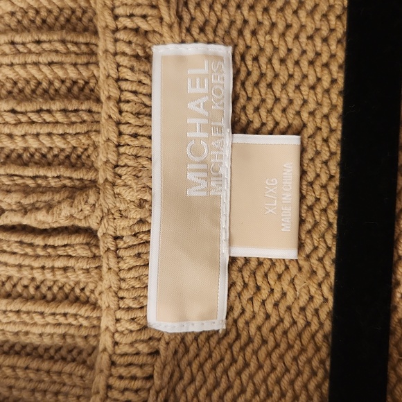 Michael Kors sweater - Picture 3 of 7